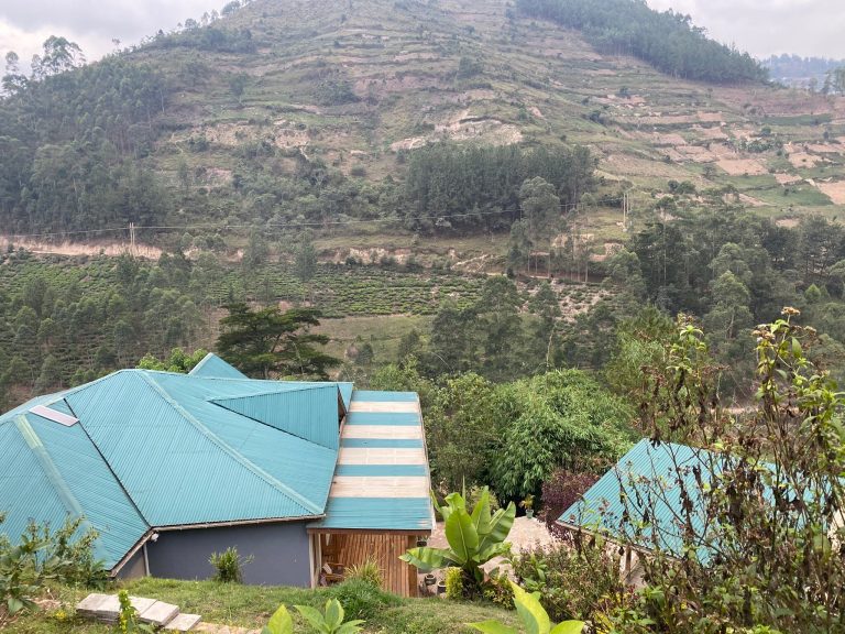 Bweza Gorilla Lodge: Five Cabin Lodge for Rushaga Gorilla Trekking