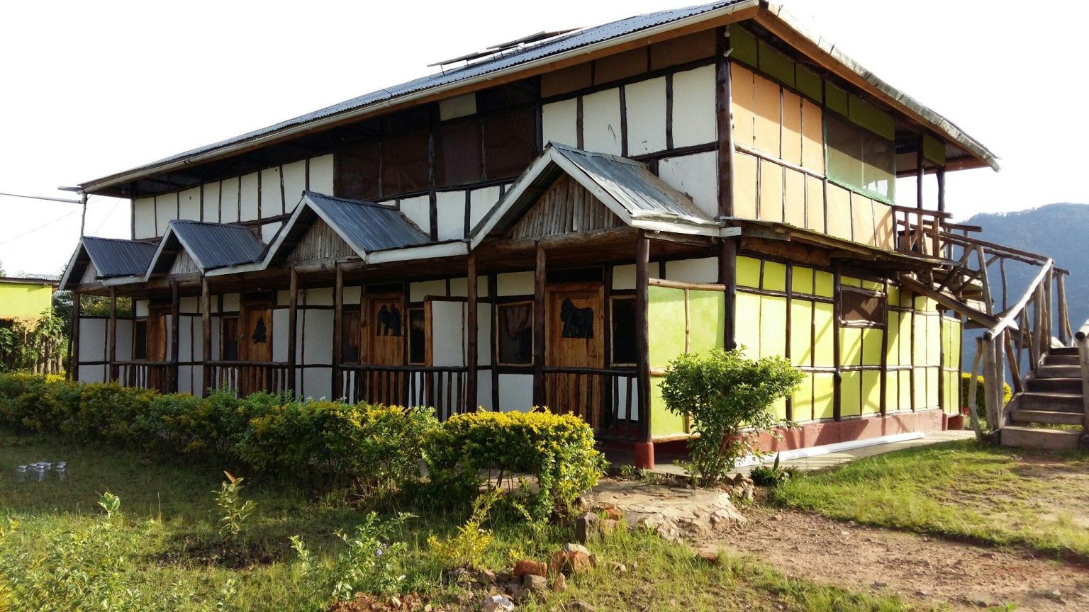 Bwindi Backpackers Lodge near Bwindi Impenetrable Forest