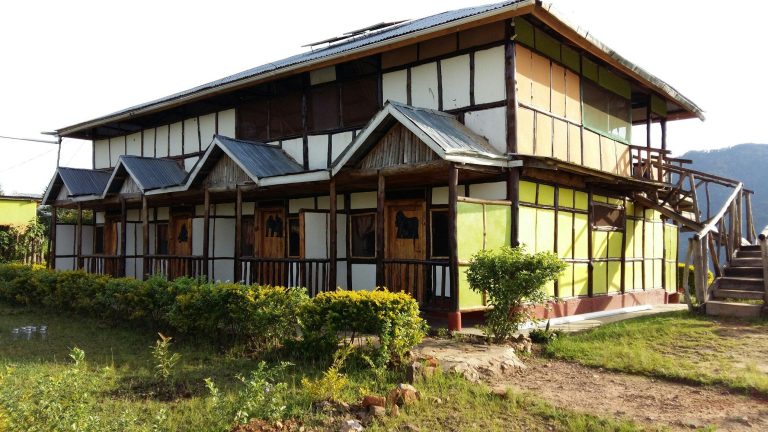 Bwindi Backpackers Lodge: Budget Beds for Nkuringo and Rushaga Treks